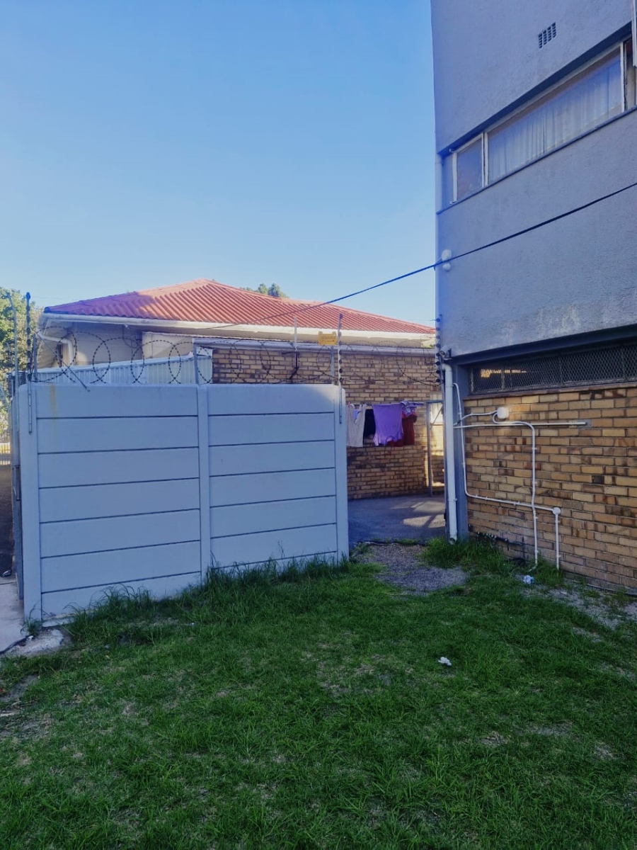 2 Bedroom Property for Sale in Parow Valley Western Cape